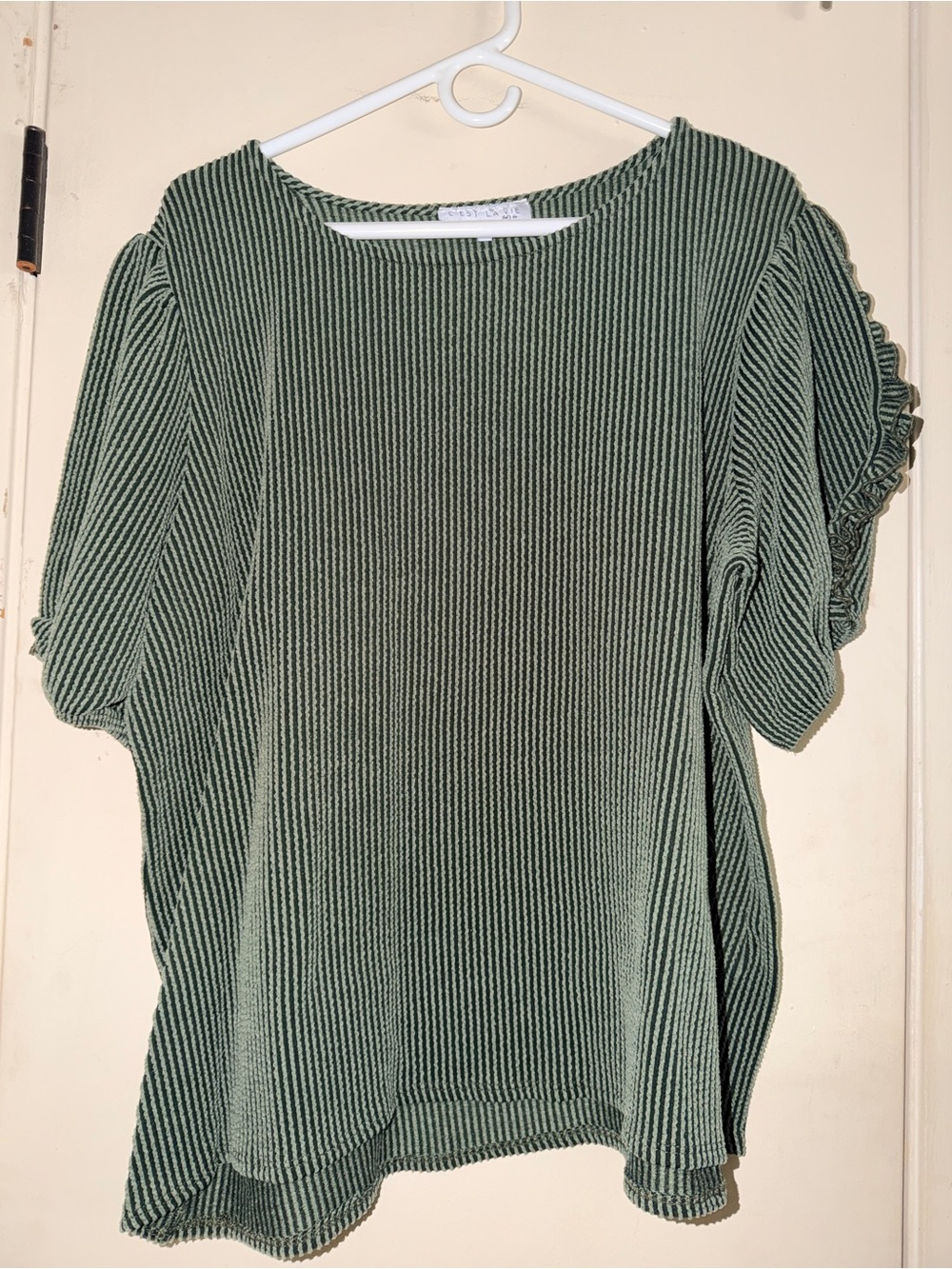 Textured Puff Sleeve Top in Olive Green by
